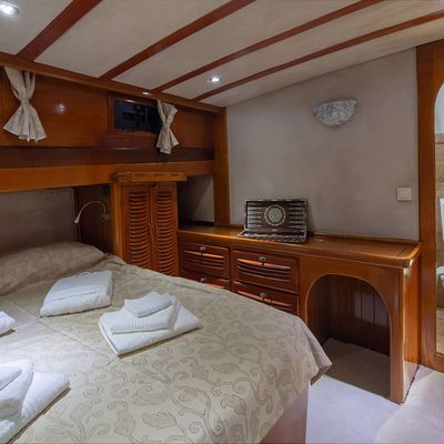 Eleganza Yacht 14
