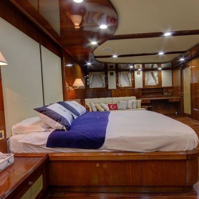 Sea Dream Yacht 9