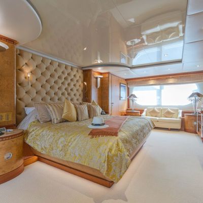 Azul V Yacht 15