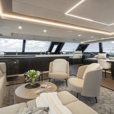 Manta Yacht 13