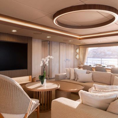 Twilight Yacht 13
