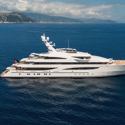 GIGIA Yacht Charter Price - Lurssen Yachts Luxury Yacht Charter