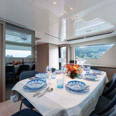 Estia Yacht 12
