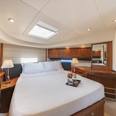 Lazy P Yacht 15