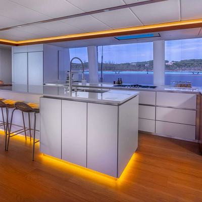 Fantastic Too Yacht 14