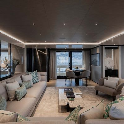 Lemon Tree Yacht 13