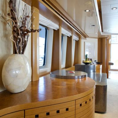 Yami Yacht 12
