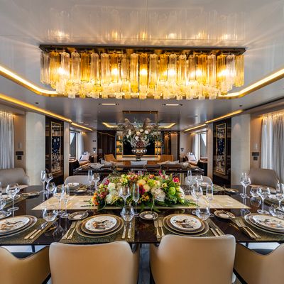 Aily Yacht 12