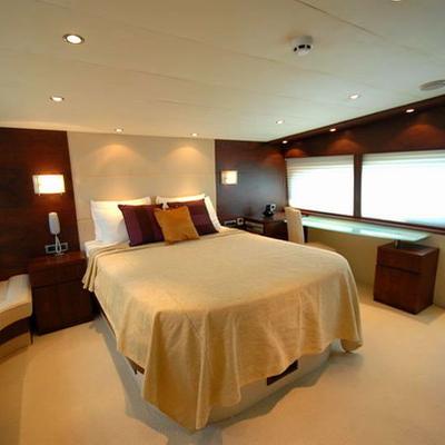 Tatiana Yacht 15