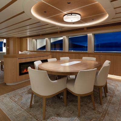 Maximus III Yacht 12