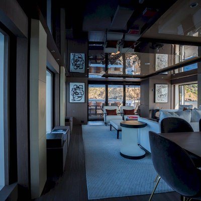 Alvium Yacht 12