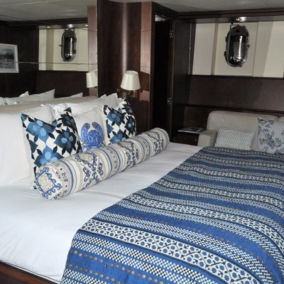 King of Hearts Yacht 14