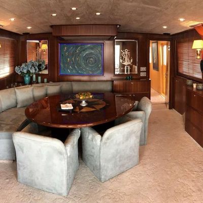 Rigel Yacht 11