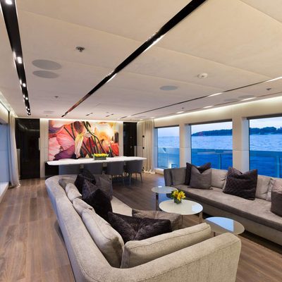 Ouranos Yacht 12