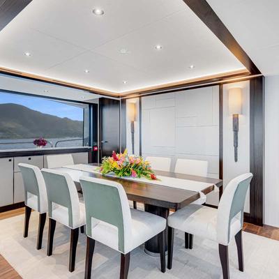 Roamer Yacht 14
