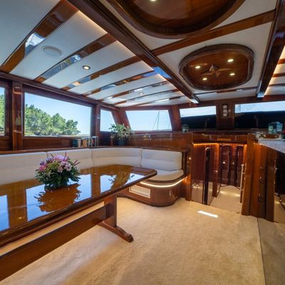 Allure E Yacht 15
