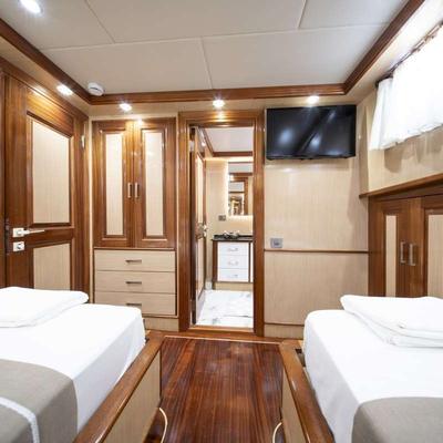 Kaan Ayaz Yacht 12