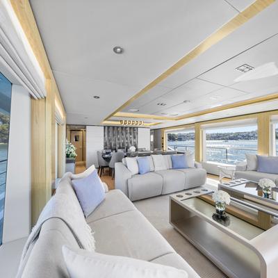 Legacy Yacht 15