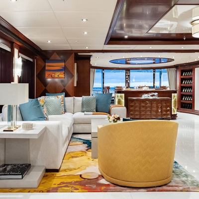 Iron Blonde Yacht 12