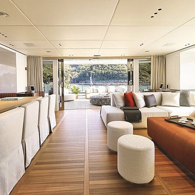 Debra One Yacht 15