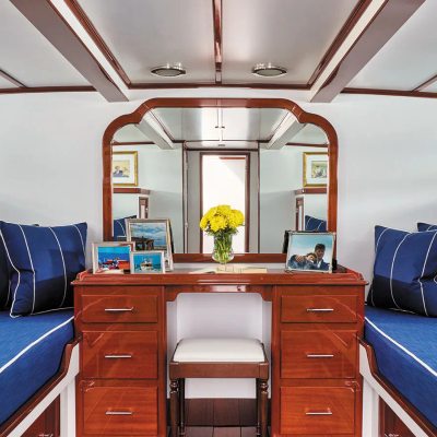 Honey Fitz Yacht 11