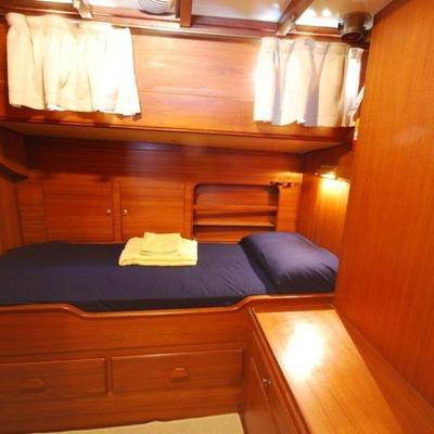 Paulena Yacht 15