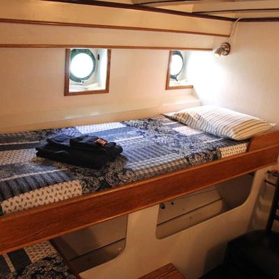 Discovery Yacht 14