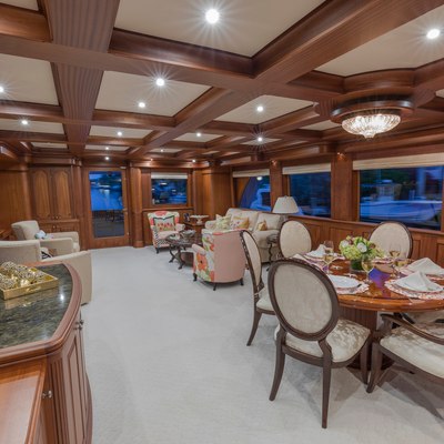 Otium Yacht 12