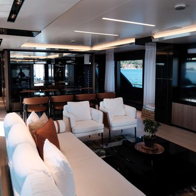 Icona Yacht 12