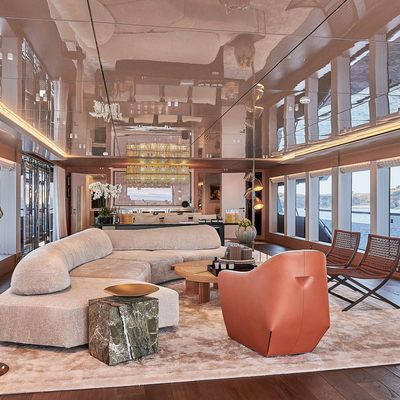 One Zero Yacht 12