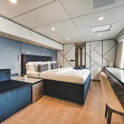 NJoy Yacht 15