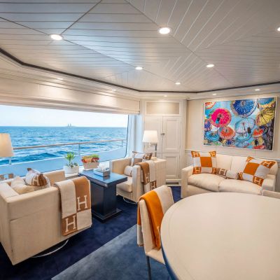 Jubilee Yacht 13