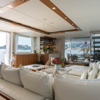 Kristo Yacht 12