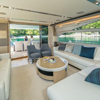 Larimar II Yacht 13