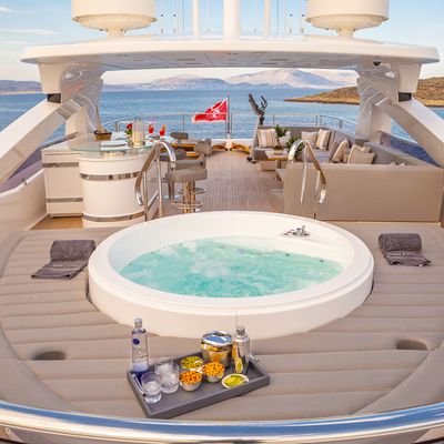 Aqua Libra Yacht 8