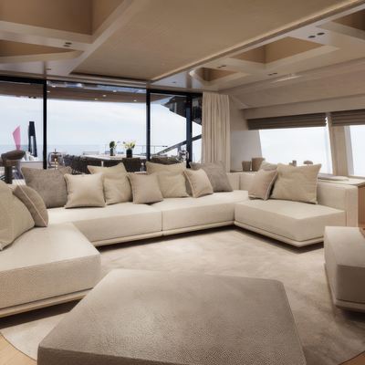 Betsy Yacht 14