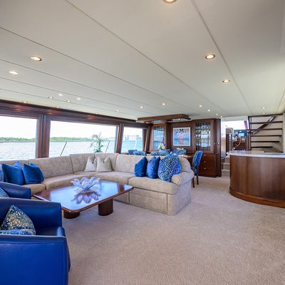 Jule Yacht 11
