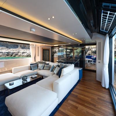 Angels Yacht 12