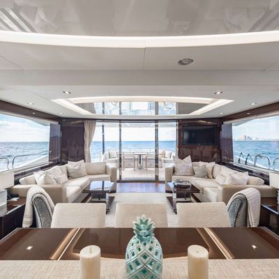 Golden Ours Yacht 12