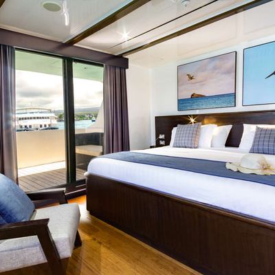 Natural Paradise Yacht 12