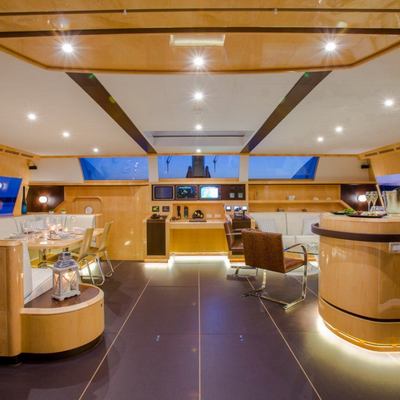 WindQuest Yacht 14