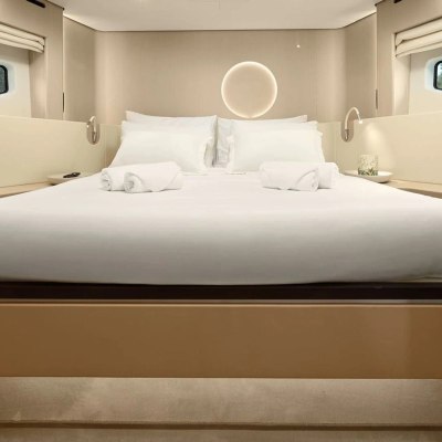 Pangea Yacht 13