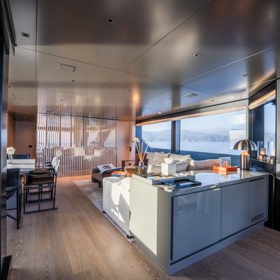 Danlou Yacht 13