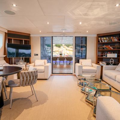 Envy Yacht 8