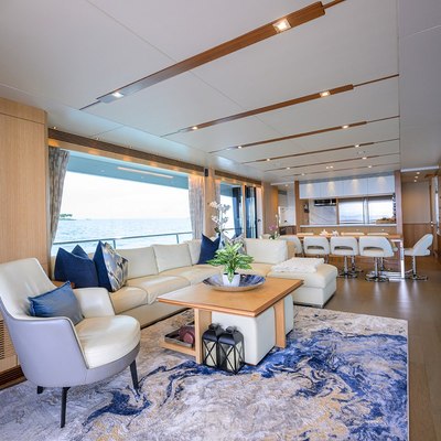 Aqua Life Yacht 11