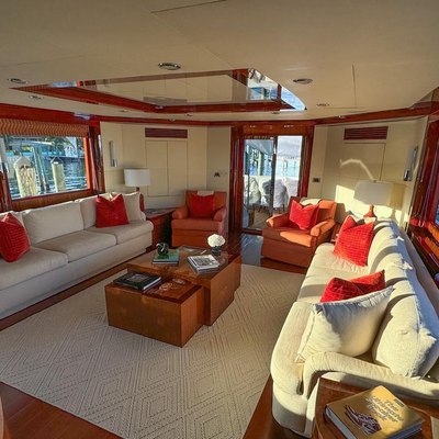 Robin's Nest II Yacht 12