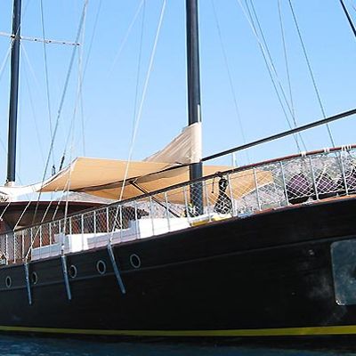 Vita Dolce Yacht 14