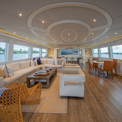 Libertas Yacht 11