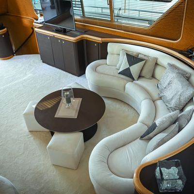 Dream Yacht 11