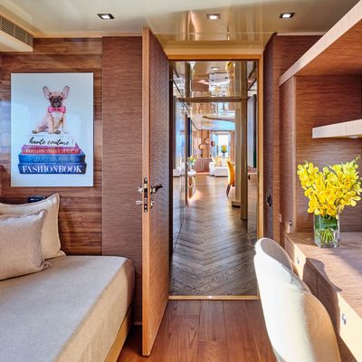 Prometheus I Yacht 15